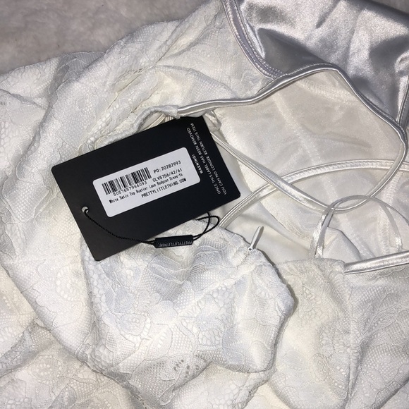 Pretty Little Thing PLT white satin lace body in dress - Picture 7 of 11